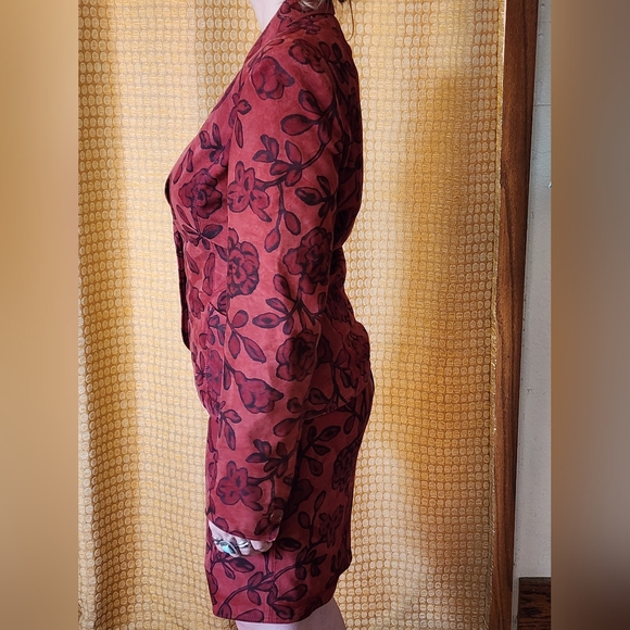 Vintage Emanuel Ungaro Paris Italy red lambskin suit jacket skirt set 10 VGUC - Picture 6 of 17